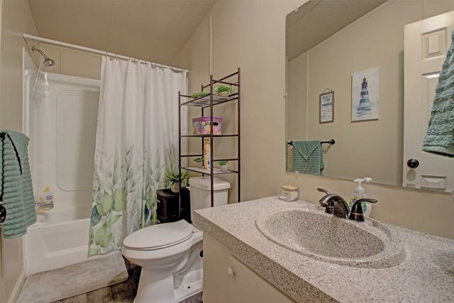 2004 Fall Creek Road, Cleburne, TX 76033