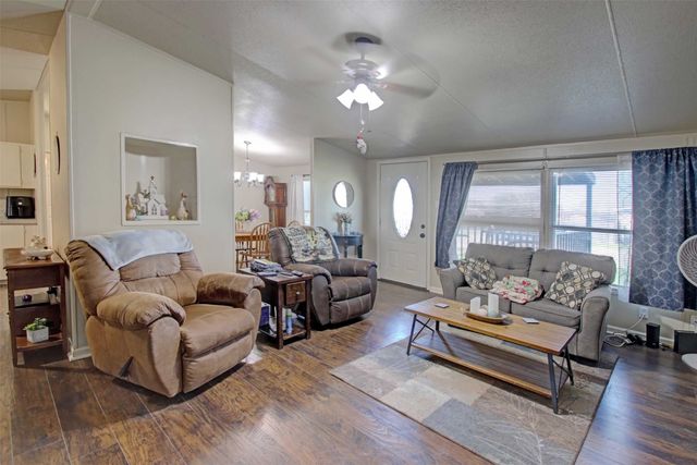 2004 Fall Creek Road, Cleburne, TX 76033