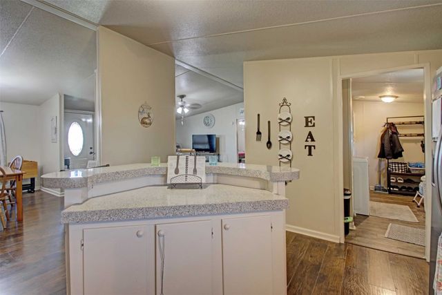 2004 Fall Creek Road, Cleburne, TX 76033