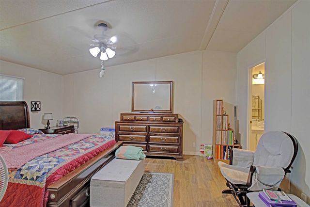 2004 Fall Creek Road, Cleburne, TX 76033