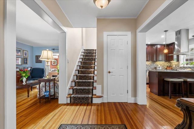 22 Chippewa Road, Yonkers, NY 10710