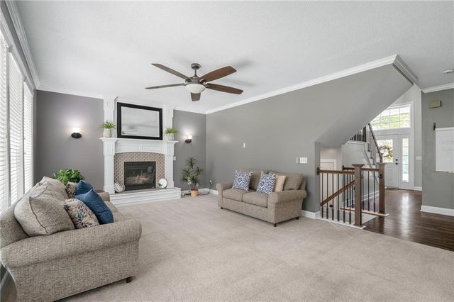 23603 W 53rd Terrace, Shawnee, KS 66226