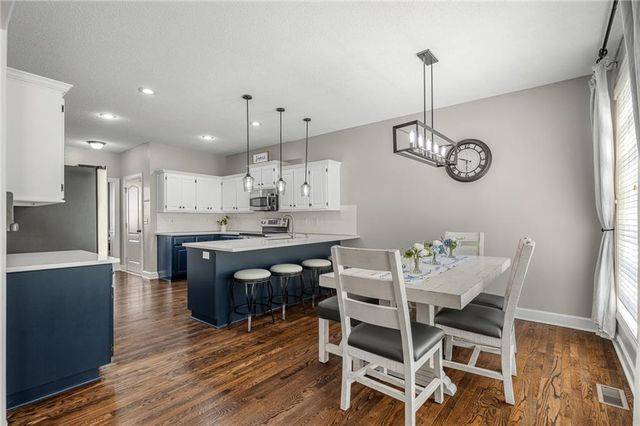 23603 W 53rd Terrace, Shawnee, KS 66226