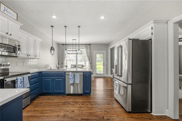 23603 W 53rd Terrace, Shawnee, KS 66226