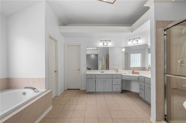 23603 W 53rd Terrace, Shawnee, KS 66226