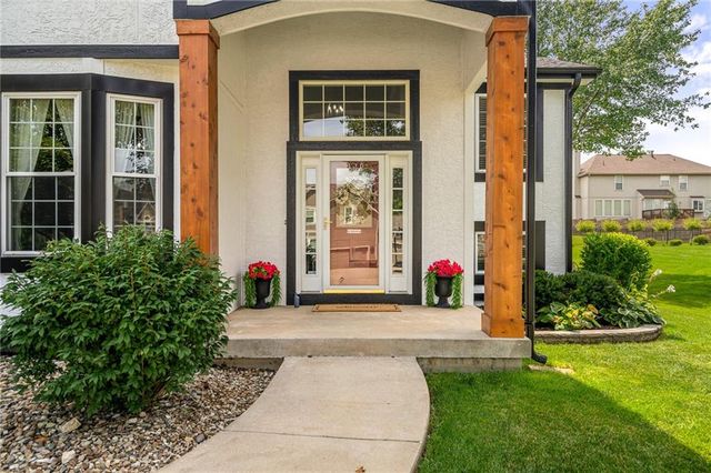 23603 W 53rd Terrace, Shawnee, KS 66226