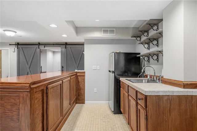 23603 W 53rd Terrace, Shawnee, KS 66226