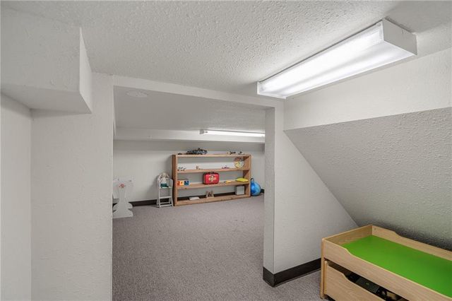 23603 W 53rd Terrace, Shawnee, KS 66226