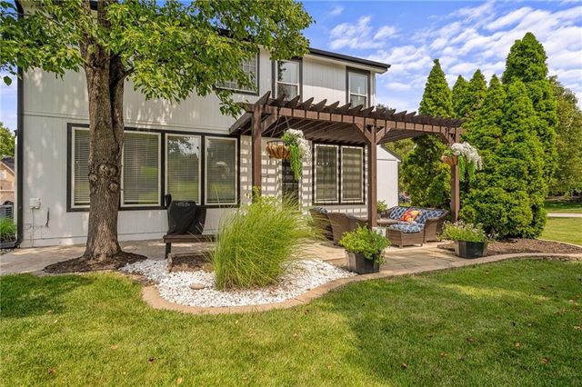 23603 W 53rd Terrace, Shawnee, KS 66226