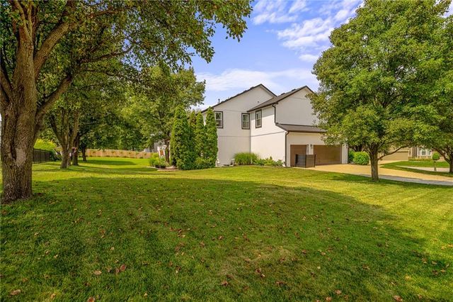 23603 W 53rd Terrace, Shawnee, KS 66226