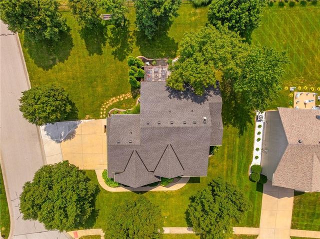 23603 W 53rd Terrace, Shawnee, KS 66226
