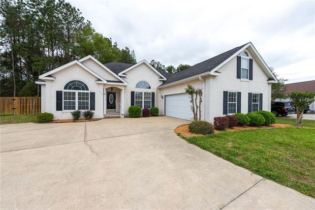 110 Lexington Way, Brunswick, GA 31525