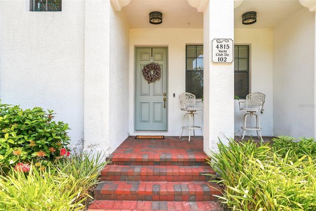4815 YACHT CLUB DRIVE 102, Tampa, FL 33616