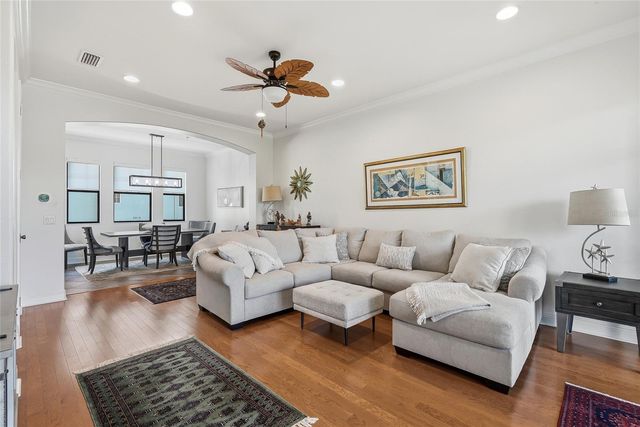 4815 YACHT CLUB DRIVE 102, Tampa, FL 33616