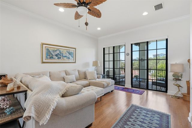 4815 YACHT CLUB DRIVE 102, Tampa, FL 33616