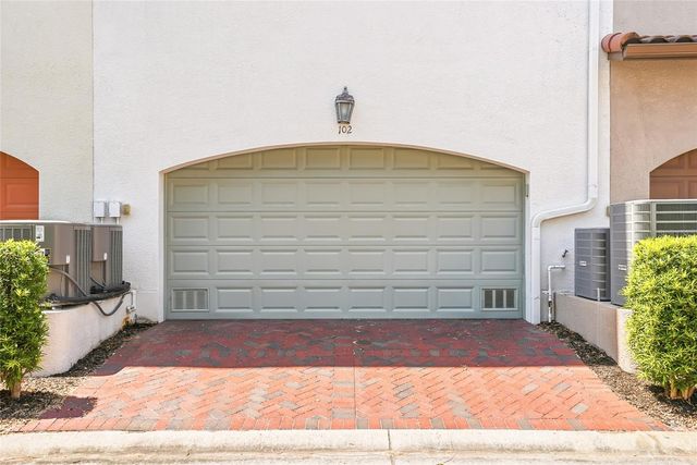 4815 YACHT CLUB DRIVE 102, Tampa, FL 33616
