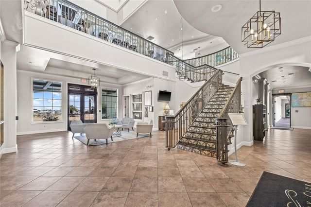 4815 YACHT CLUB DRIVE 102, Tampa, FL 33616
