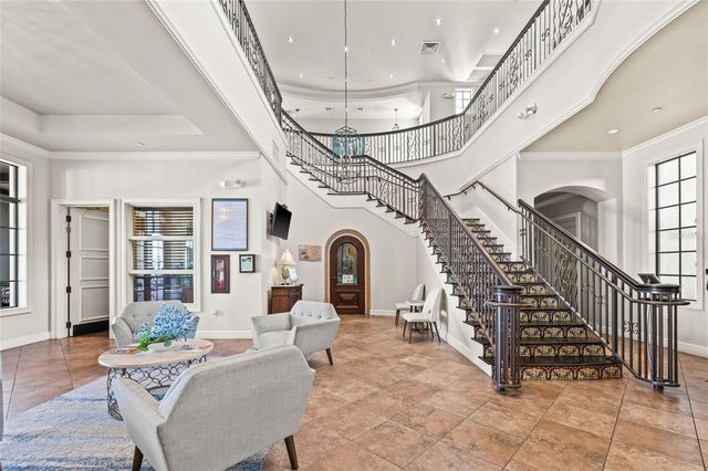 4815 YACHT CLUB DRIVE 102, Tampa, FL 33616