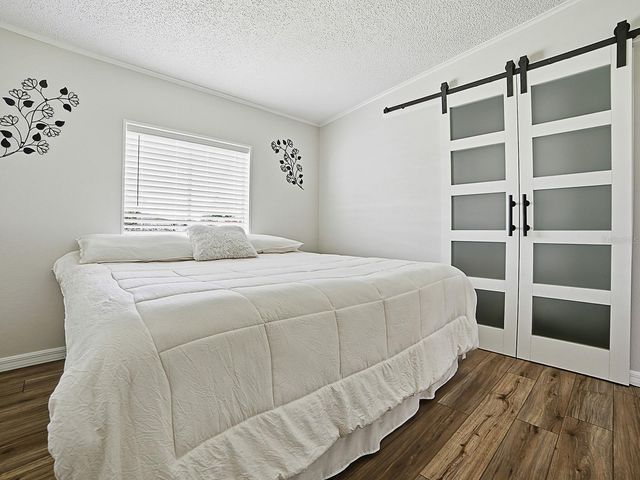 25143 BARROW HILL, Leesburg, FL 34748