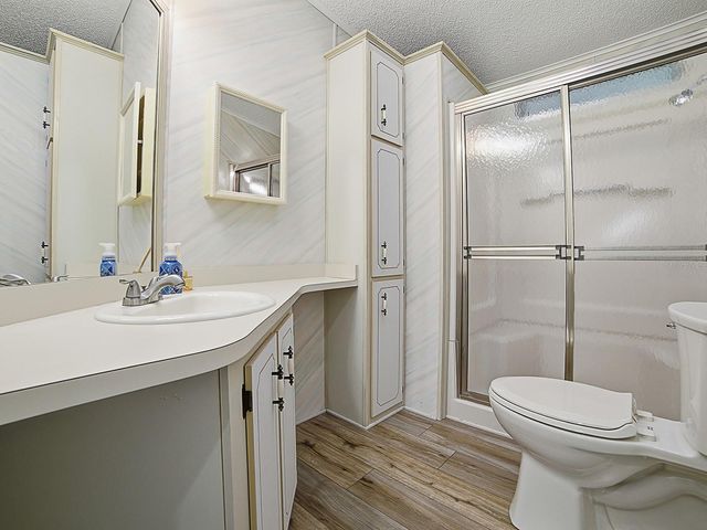 25143 BARROW HILL, Leesburg, FL 34748