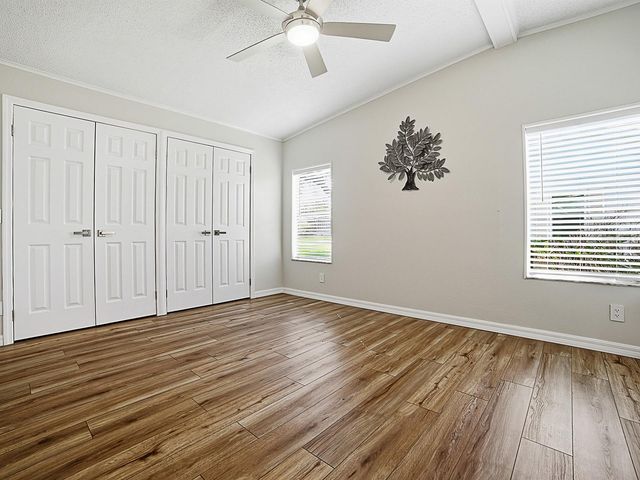 25143 BARROW HILL, Leesburg, FL 34748