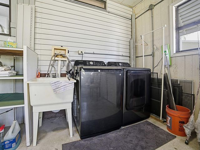 25143 BARROW HILL, Leesburg, FL 34748