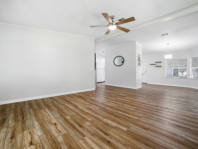 25143 BARROW HILL, Leesburg, FL 34748