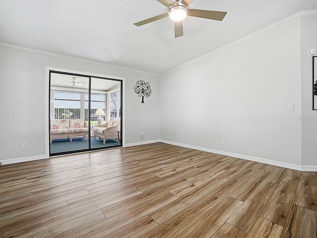 25143 BARROW HILL, Leesburg, FL 34748