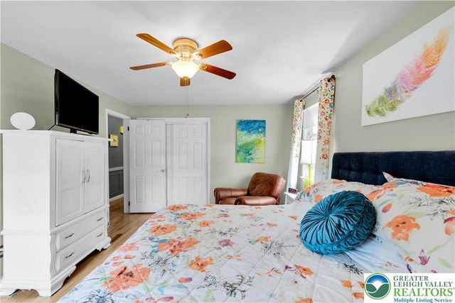 5970 Club House Lane, Lower Macungie Twp, PA 18106