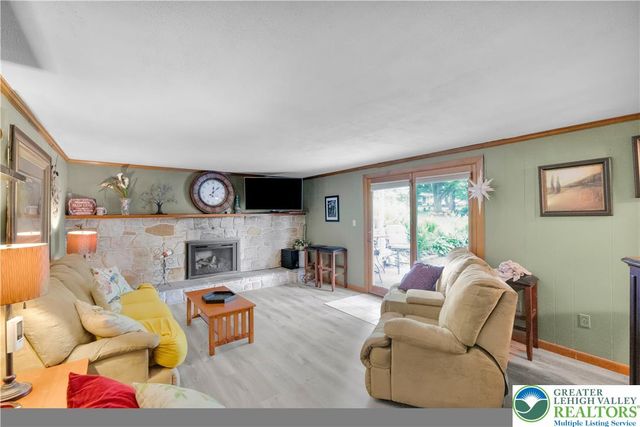 5970 Club House Lane, Lower Macungie Twp, PA 18106