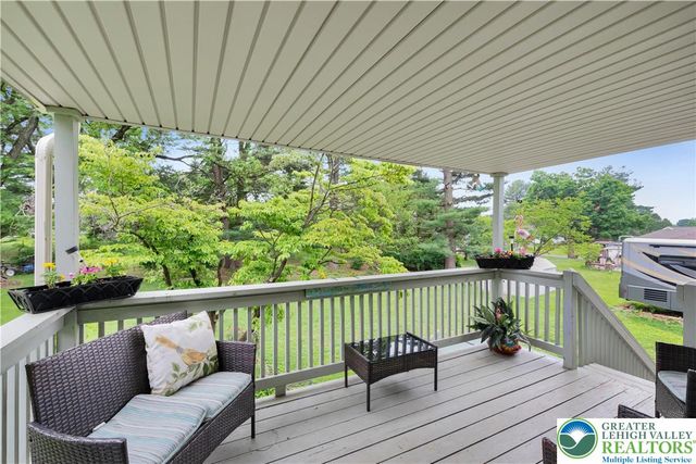 5970 Club House Lane, Lower Macungie Twp, PA 18106