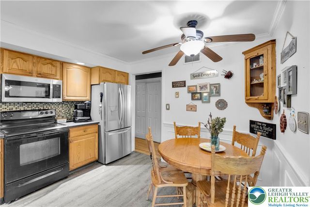5970 Club House Lane, Lower Macungie Twp, PA 18106