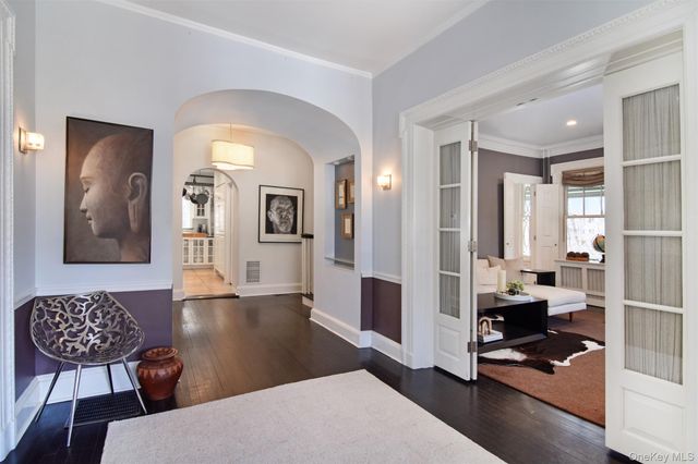 18 Barney Park, Irvington, NY 10533