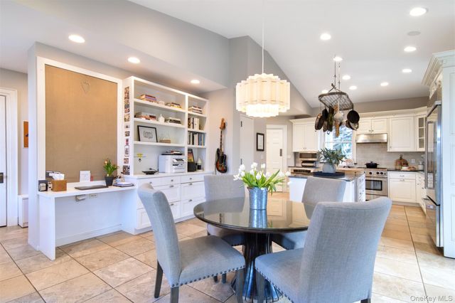 18 Barney Park, Irvington, NY 10533