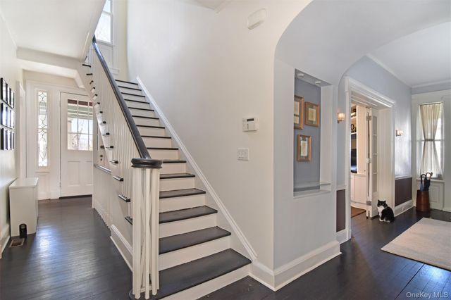 18 Barney Park, Irvington, NY 10533