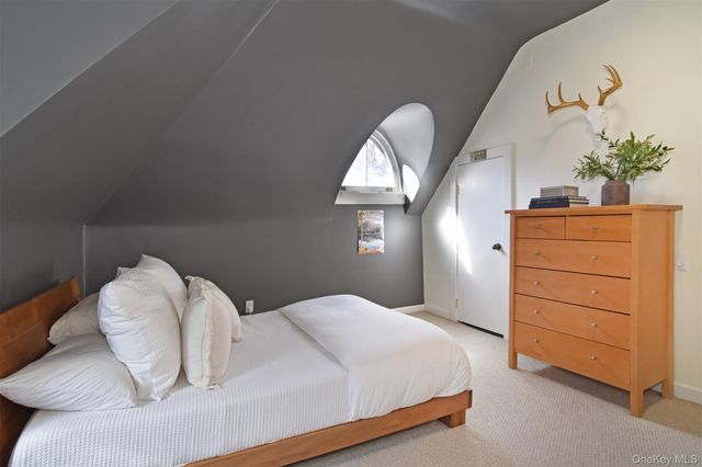 18 Barney Park, Irvington, NY 10533