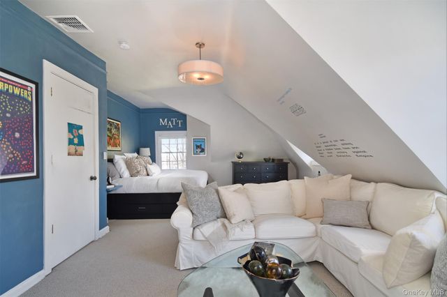 18 Barney Park, Irvington, NY 10533