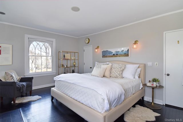 18 Barney Park, Irvington, NY 10533