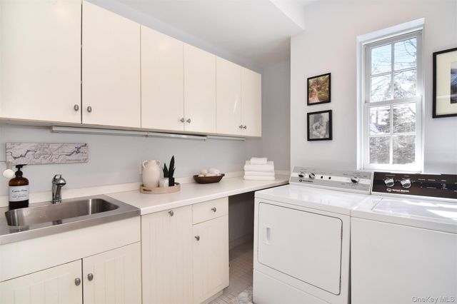 18 Barney Park, Irvington, NY 10533