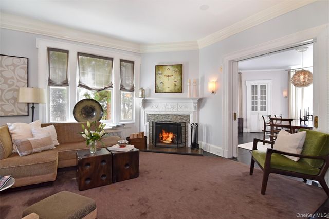 18 Barney Park, Irvington, NY 10533