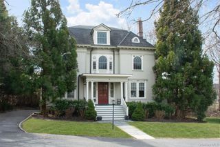 18 Barney Park, Irvington, NY 10533