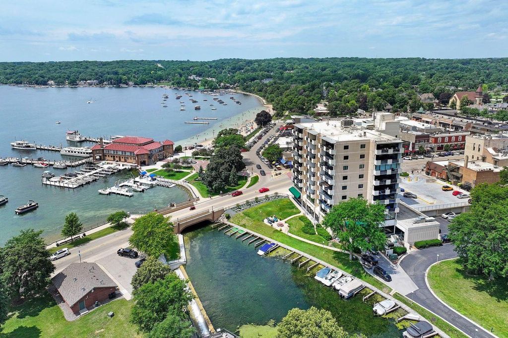 101 Broad STREET #503, Lake Geneva, WI 53147