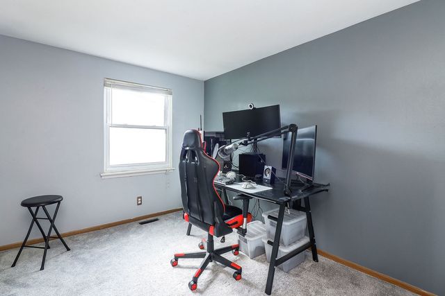 21 Fernwood Drive 21U, Bolingbrook, IL 60440