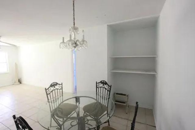 1050 E Sample Road Road E 101, Pompano Beach, FL 33064