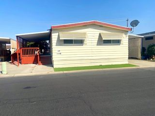 1218 E Cleveland # 126, Madera, CA 93638