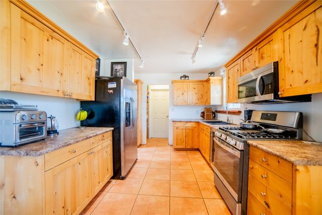 1407 Borrego Pass, Santa Fe, NM 87507