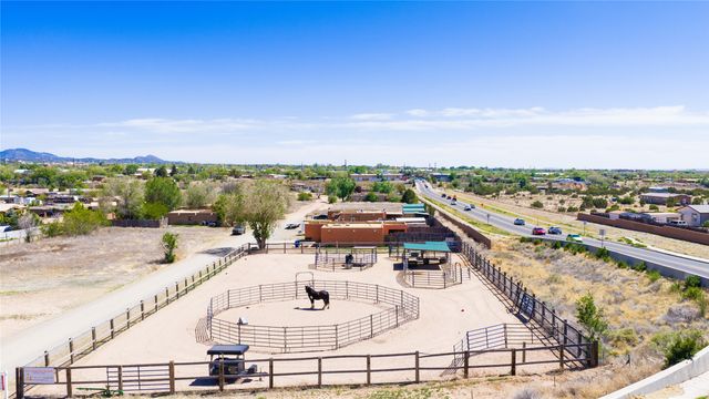 1407 Borrego Pass, Santa Fe, NM 87507