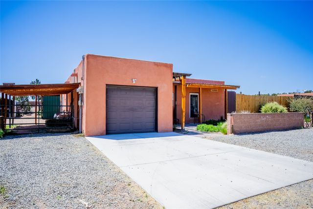 1407 Borrego Pass, Santa Fe, NM 87507