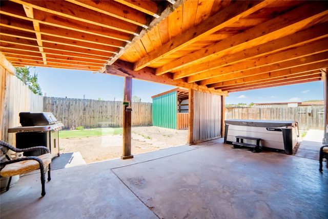 1407 Borrego Pass, Santa Fe, NM 87507
