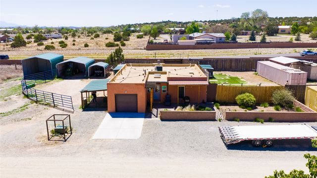 1407 Borrego Pass, Santa Fe, NM 87507